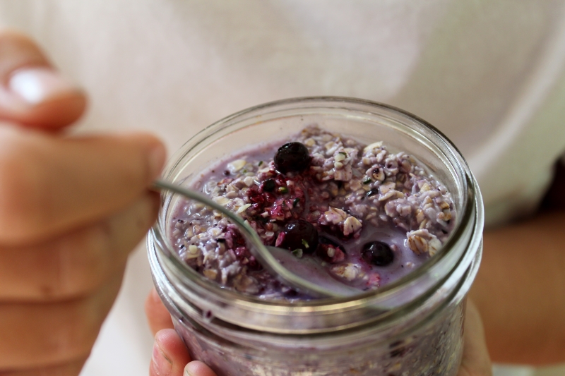 Overnight Oats Recipe with Superfoods - Real + Vibrant